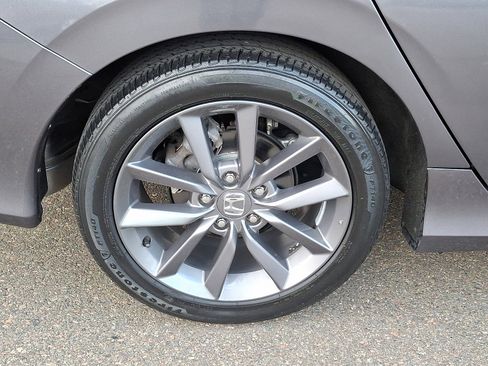 Used 2021 Honda Civic EX-L image 7