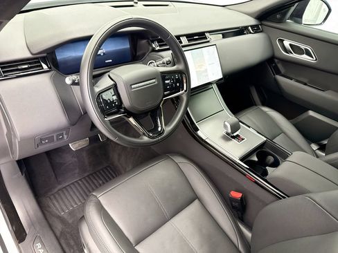 Used 2025 Land Rover Range Rover Velar Dynamic SE AWD/4WD image 9