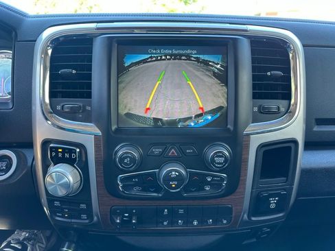Used 2016 RAM 1500 Laramie w/ Convenience Group AWD/4WD image 8