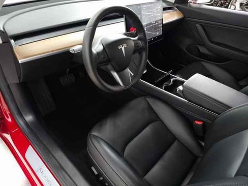 Used 2019 Tesla Model 3 Long Range image 17