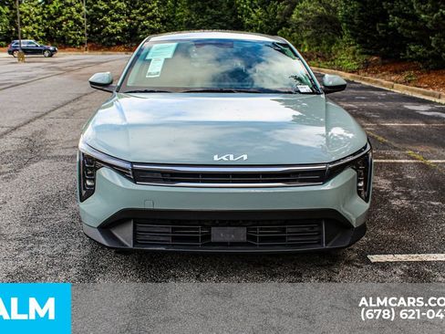 Used 2025 Kia K4 FWD image 10