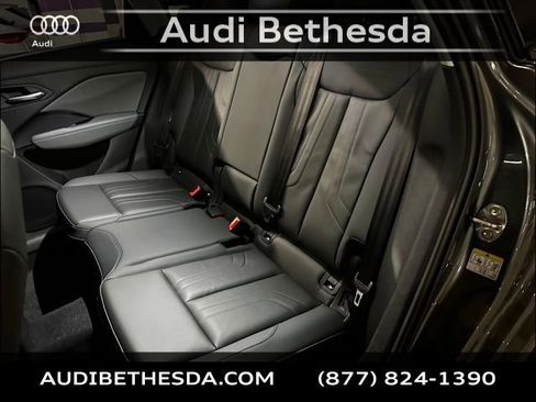 New 2026 Audi Q3 quattro 2.0T image 14