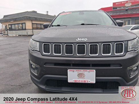 Used 2020 Jeep Compass Latitude w/ Popular Equipment Group AWD/4WD image 12