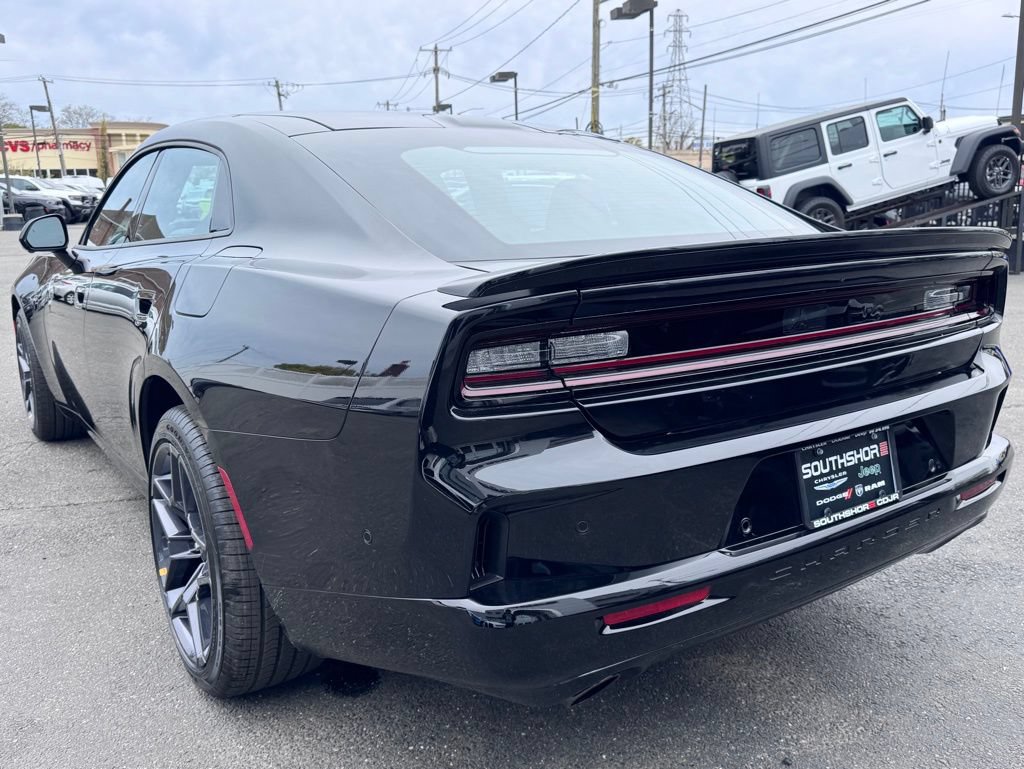 New 2026 Dodge Charger R/T AWD/4WD image 5
