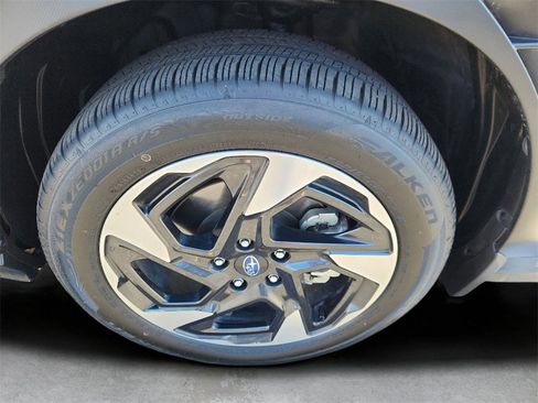 Used 2024 Subaru Crosstrek 2.5i Limited image 17