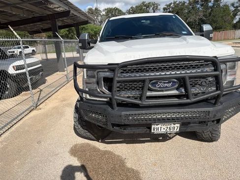 Used 2022 Ford F250 Platinum AWD/4WD image 19