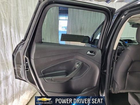 Used 2018 Ford Escape SE image 47