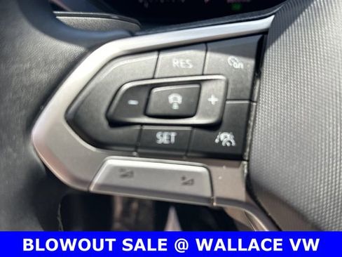Certified 2023 Volkswagen Taos SE FWD image 23
