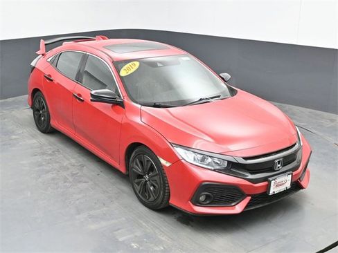 Used 2019 Honda Civic EX image 13