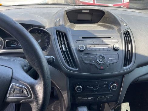 Used 2017 Ford Escape S FWD image 5