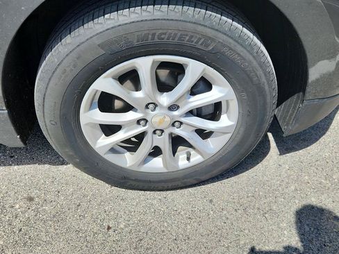 Used 2021 Chevrolet Equinox LT FWD image 19