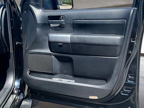 Used 2019 Toyota Sequoia TRD Sport w/ TRD Sport Premium Package image 27