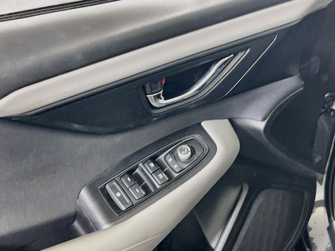 Used 2023 Subaru Outback Premium image 18