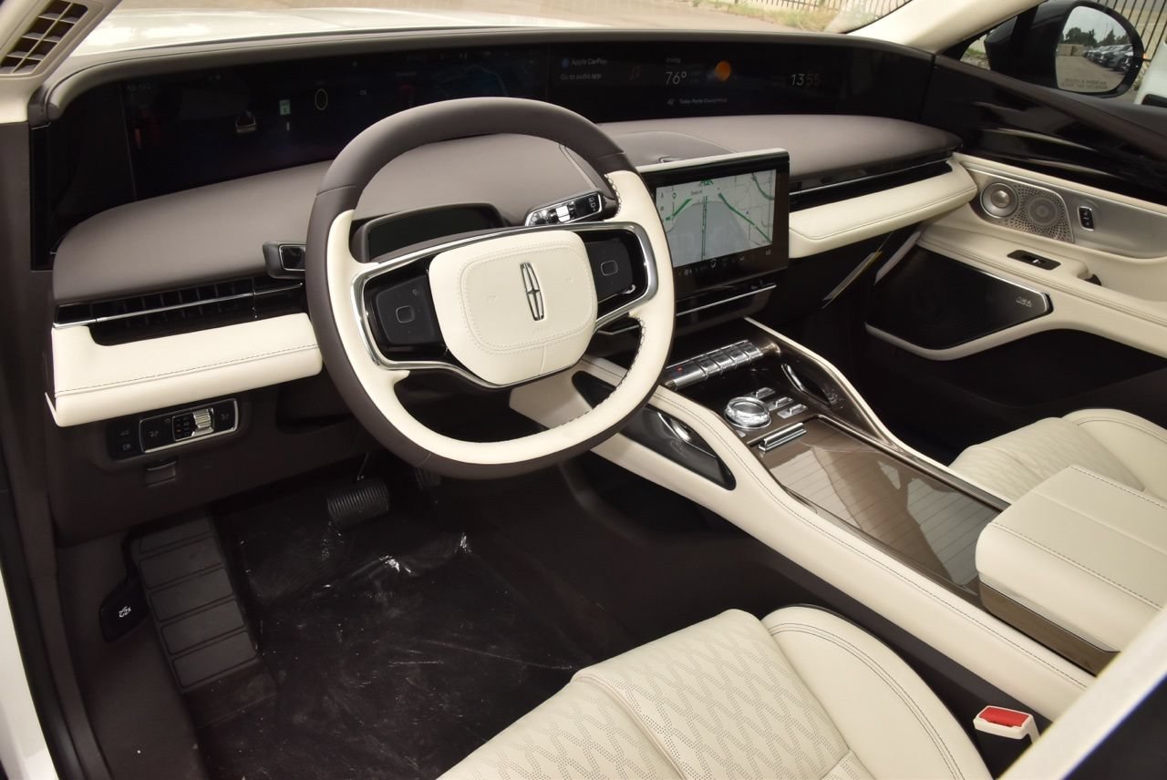 New 2026 Lincoln Nautilus Black Label AWD/4WD image 34