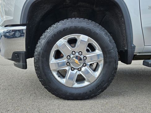 Used 2021 Chevrolet Silverado 3500 LTZ w/ LTZ Premium Package AWD/4WD image 11