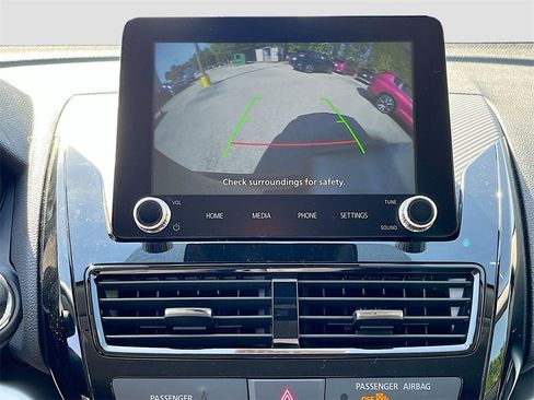 New 2026 Mitsubishi Eclipse Cross LE image 13