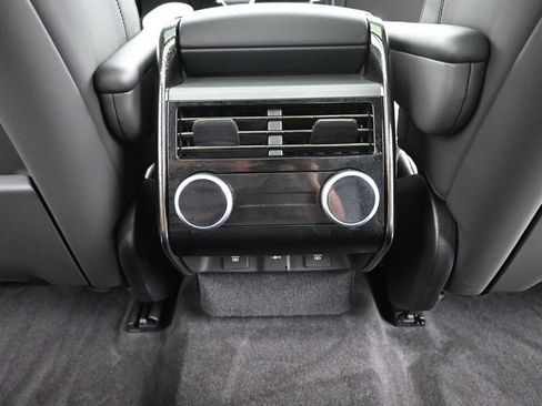 Used 2024 Land Rover Range Rover Sport SE AWD/4WD image 19