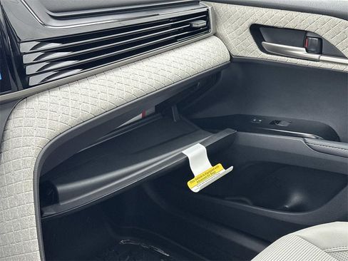 New 2026 Toyota Camry XLE image 31