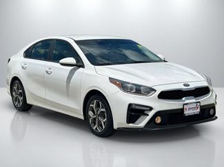 Used 2020 Kia Forte LXS FWD video 3
