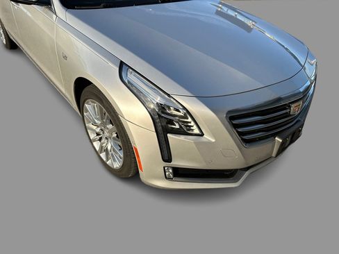Used 2018 Cadillac CT6 Luxury AWD/4WD image 38