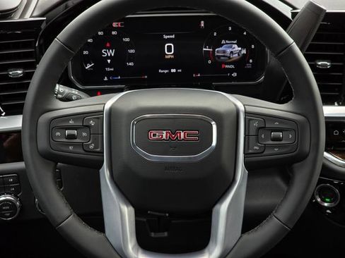New 2026 GMC Sierra 1500 Elevation AWD/4WD image 14