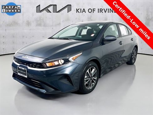 Certified 2023 Kia Forte LXS image 3