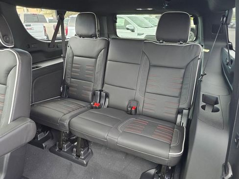 New 2026 GMC Yukon XL AT4 Ultimate AWD/4WD image 29