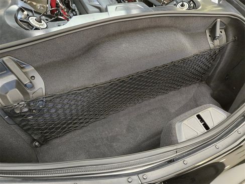 Used 2020 Chevrolet Corvette Stingray Premium Cpe w/ 3LT Preferred Equipment Group image 19