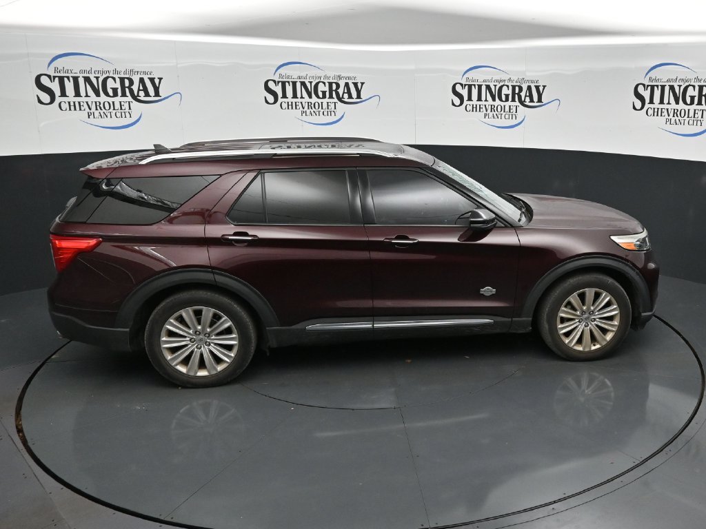 Used 2022 Ford Explorer King Ranch w/ Premium Technology Package RWD image 25
