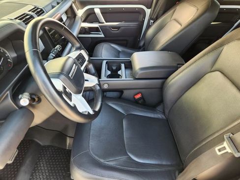 Used 2023 Land Rover Defender 110 X-Dynamic SE image 13