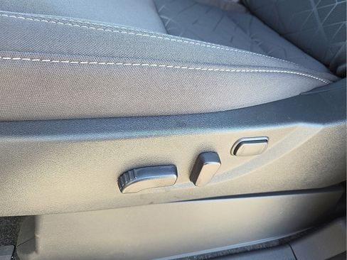 New 2026 Nissan Frontier SV w/ Tow Package image 13