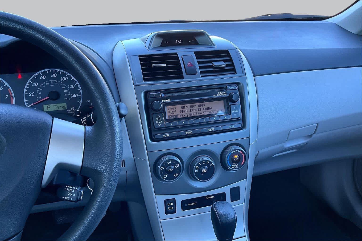 Used 2012 Toyota Corolla LE FWD image 7