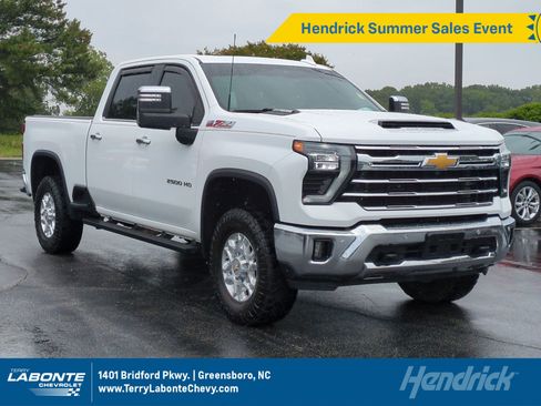 Used 2024 Chevrolet Silverado 2500 LTZ w/ LTZ Convenience Package AWD/4WD image 1