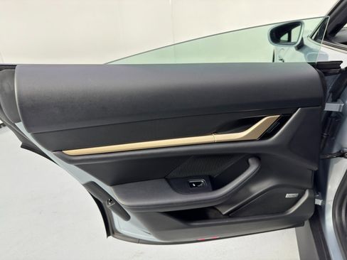 Used 2020 Porsche Taycan 4S w/ Premium Package image 45