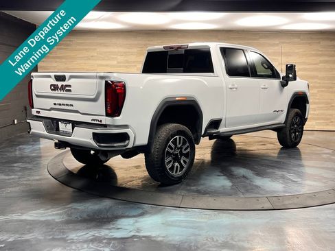 Used 2021 GMC Sierra 2500 AT4 w/ AT4 Preferred Package image 10