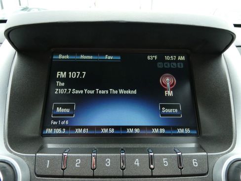 Used 2017 Chevrolet Equinox LS image 25