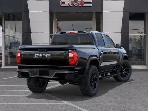 New 2026 GMC Canyon Denali image 4