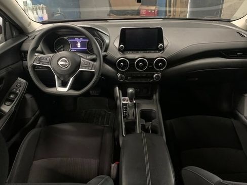 Used 2024 Nissan Sentra SV FWD image 15