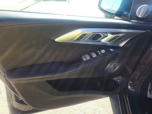 Used 2023 BMW XM image 10