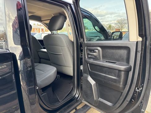 Used 2014 RAM 1500 Express w/ Black Ram 1500 Express Group image 38