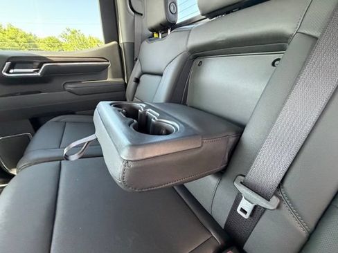 New 2026 GMC Sierra 1500 SLT AWD/4WD image 25