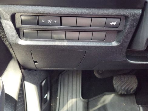 Used 2022 Mitsubishi Outlander SE AWD/4WD image 19