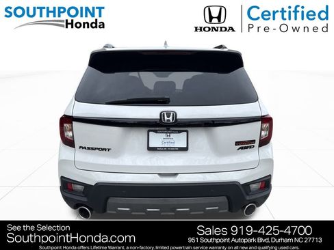 Certified 2024 Honda Passport TrailSport image 7