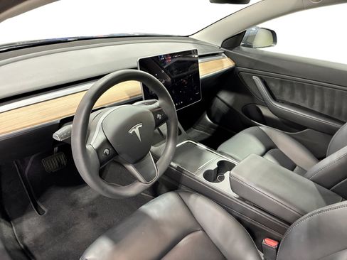Certified 2021 Tesla Model 3 Long Range AWD/4WD image 9