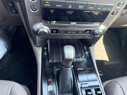 Used 2021 Lexus GX 460 Premium w/ Premium Package AWD/4WD image 5