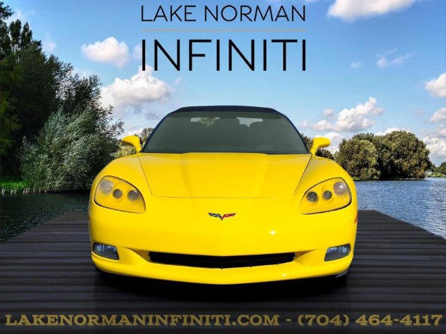 Used 2005 Chevrolet Corvette Convertible w/ Preferred Equipment Group RWD image 3