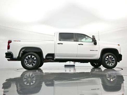 Used 2023 Chevrolet Silverado 2500 Custom w/ Custom Value Package image 38