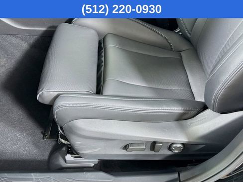 Used 2025 Subaru Legacy Limited image 24