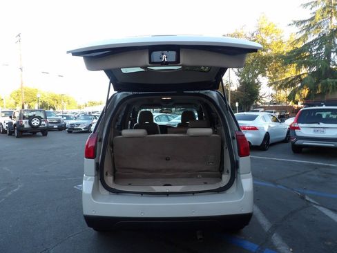 Used 2007 Buick Rendezvous CXL w/ Memory Package FWD image 11