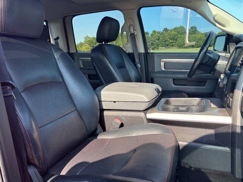 Used 2016 RAM 1500 Big Horn AWD/4WD image 10